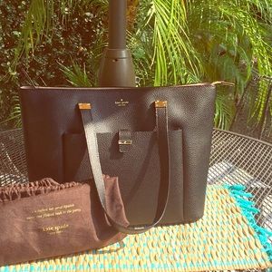 Rare Kate Spade tote with front pocket